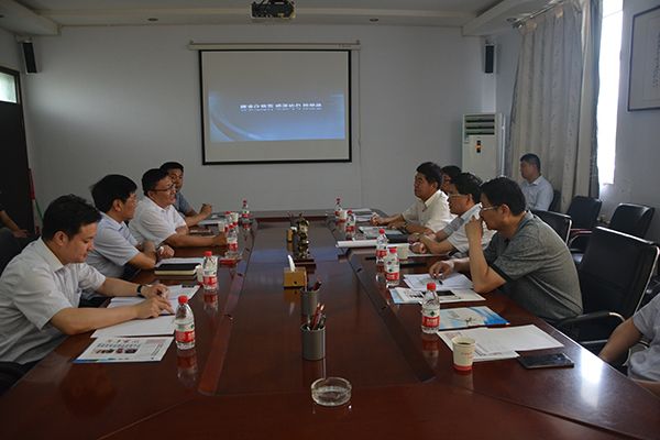 安陽(yáng)市委常委、常務(wù)副市長(zhǎng)陳志偉一行蒞臨全豐調(diào)研